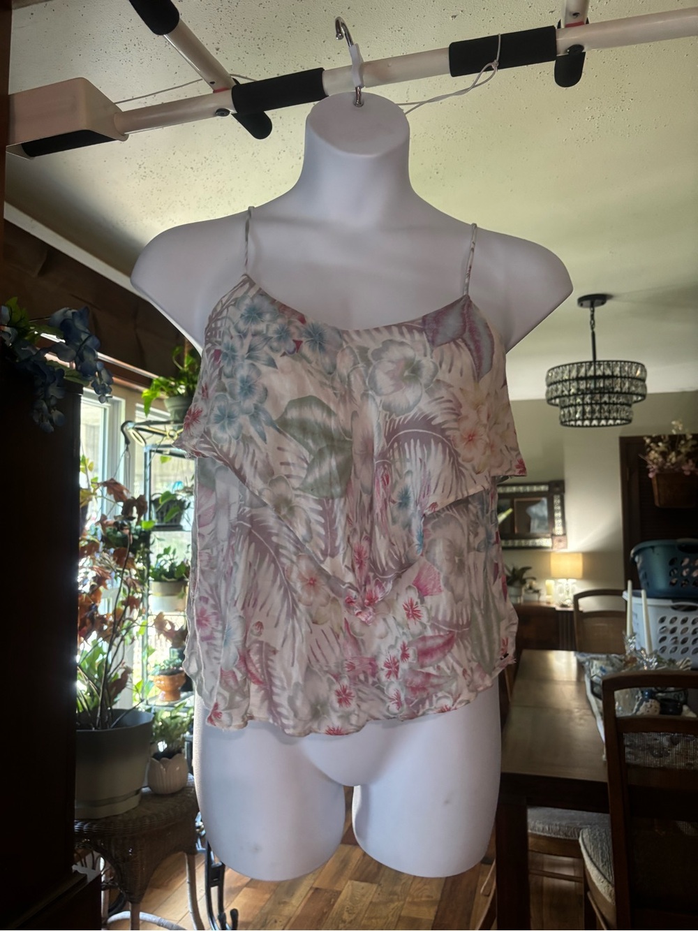 American Eagle Floral Ruffle Spaghetti-Strap Women's Top - Pastel Multi Size M